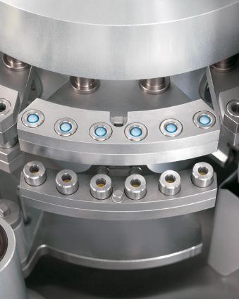 ZANASI PLUS カプセル充填機：レイボルド株式会社 工作機械・産業機械