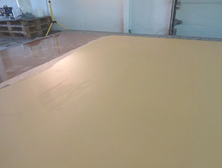 PU Concrete TopCoat 水性硬質ウレタン系塗り床材：レイボルド株式会社 工作機械・産業機械・輸入機械・ケミカル